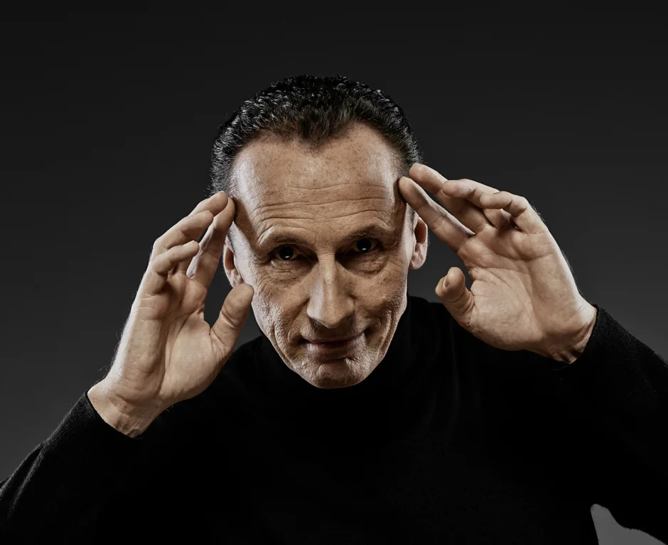 Andy Häussler_1_Betram_Schaedle.jpg